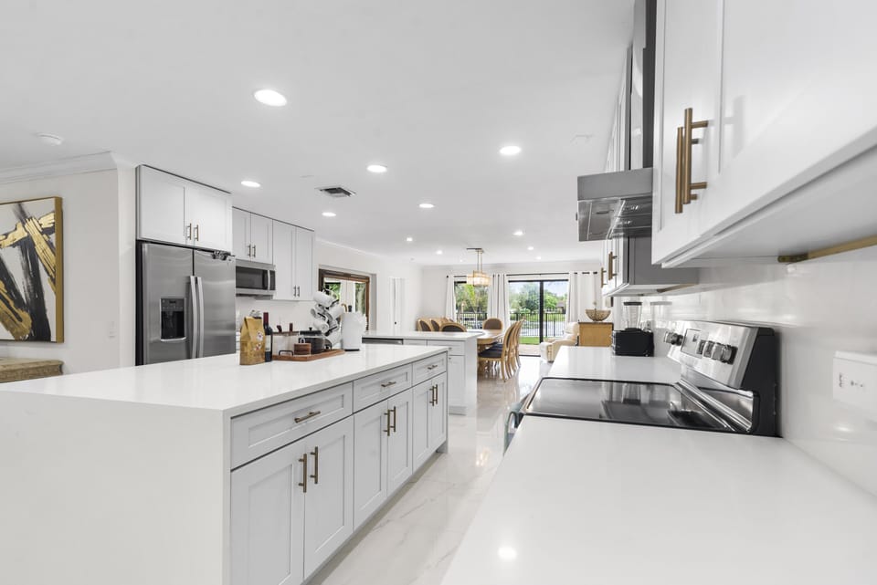 Fully stocked kitchen.