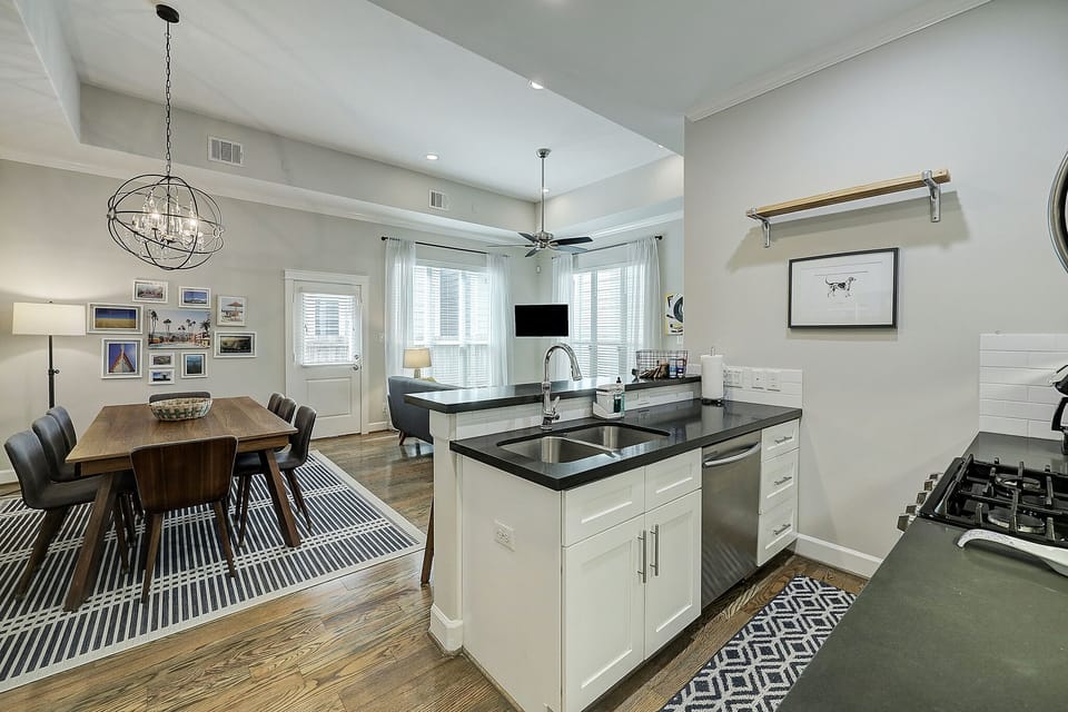 Open-concept living with lots of natural light to make your stay comfortable.