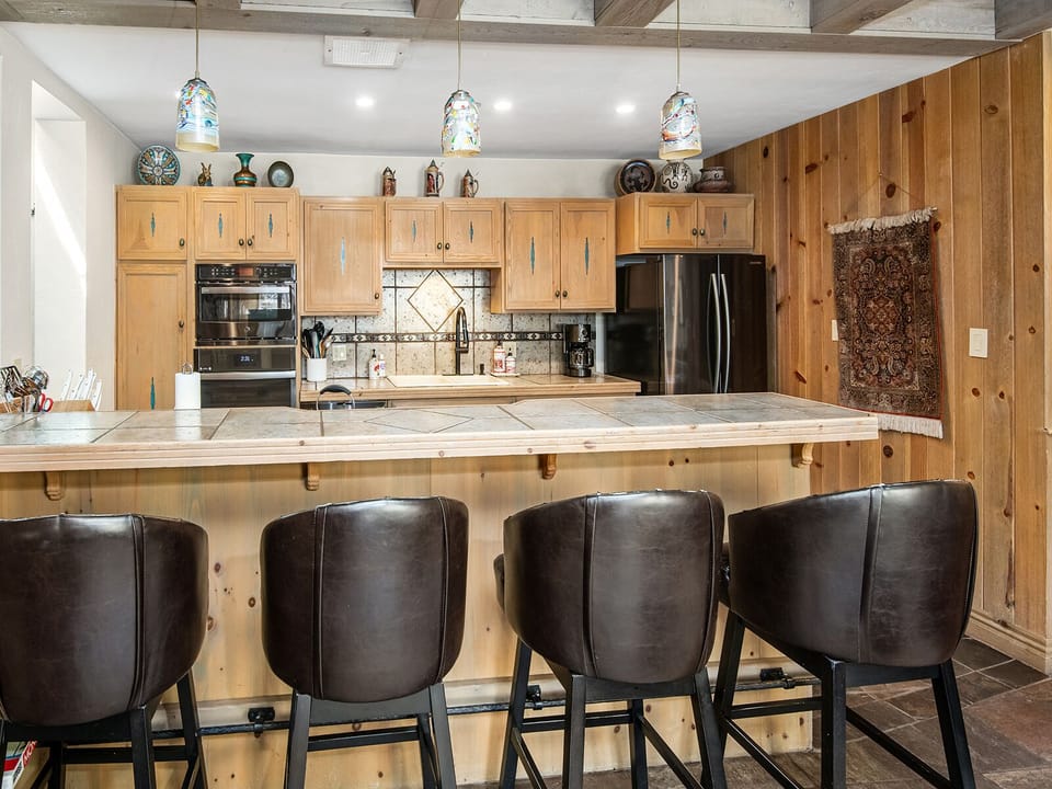 Kitchen Counter Seating