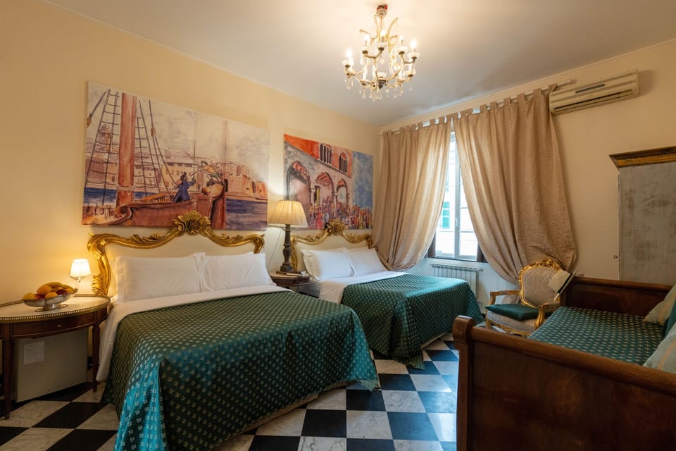 Camera Deluxe San Francesco | 1 bedroom, minibar, individually furnished, cribs/infant beds