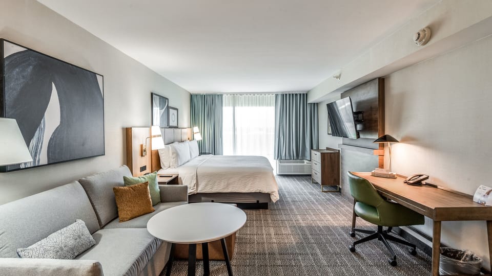 Studio Suite, 1 King Bed, Kitchen | 1 bedroom, premium bedding, pillowtop beds, in-room safe
