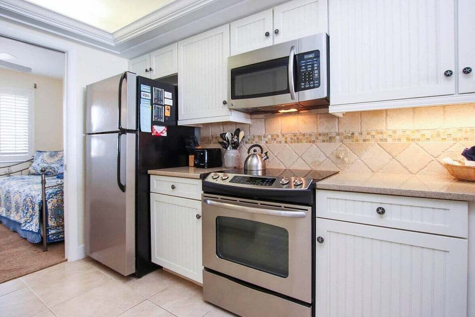 CP-163-Kitchen-b