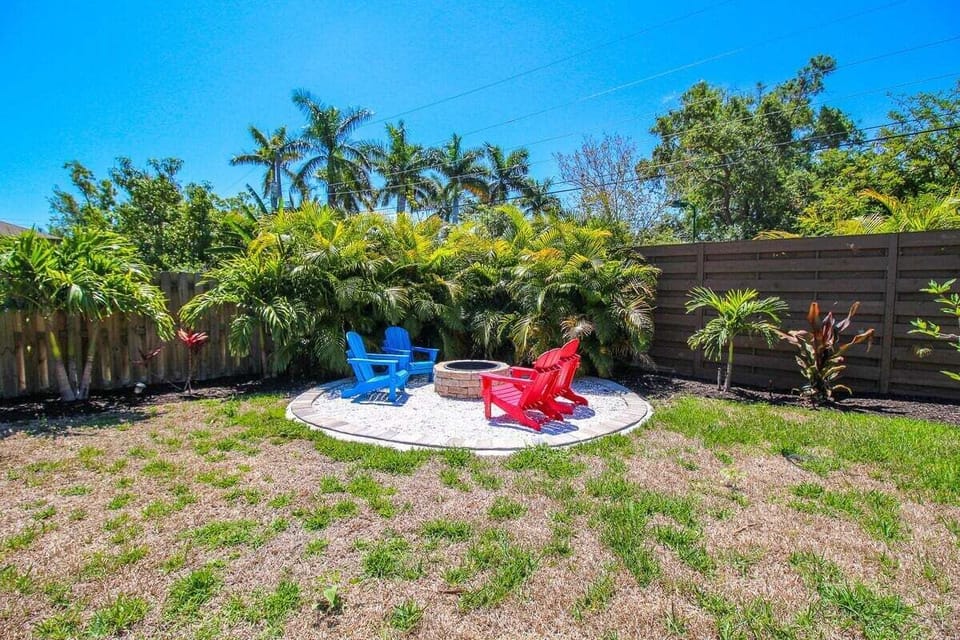 Outdoor Fire-Pit