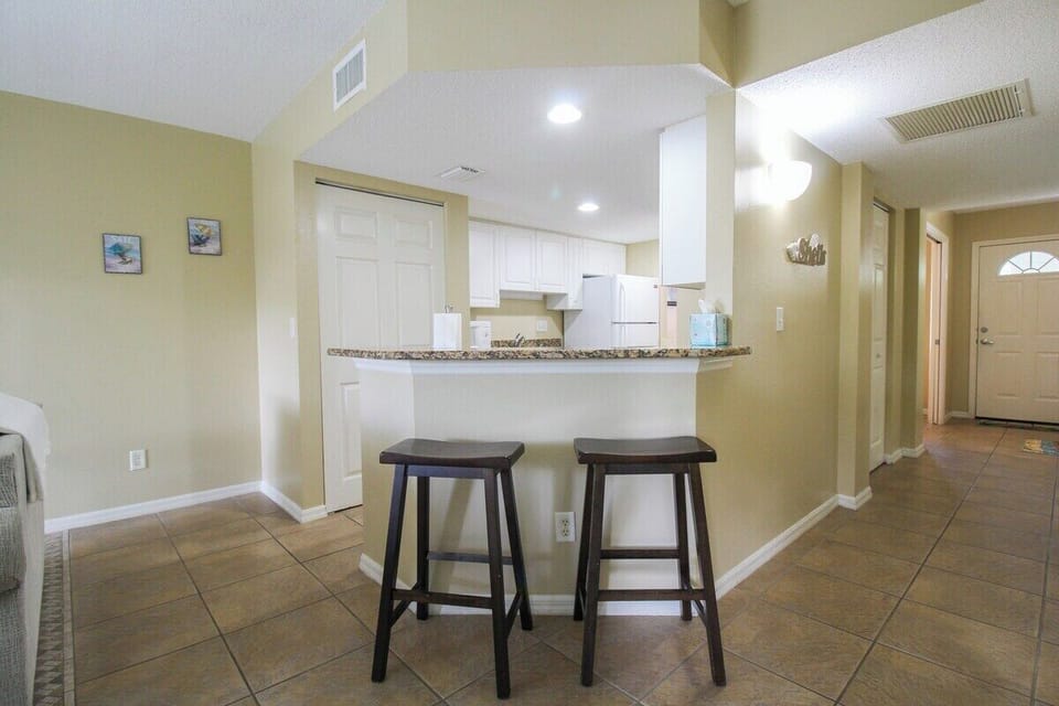 Breakfast Bar