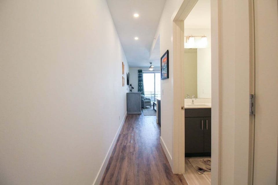 Vinyl Wood Flooring