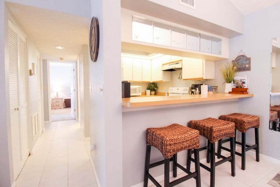 Breakfast Bar