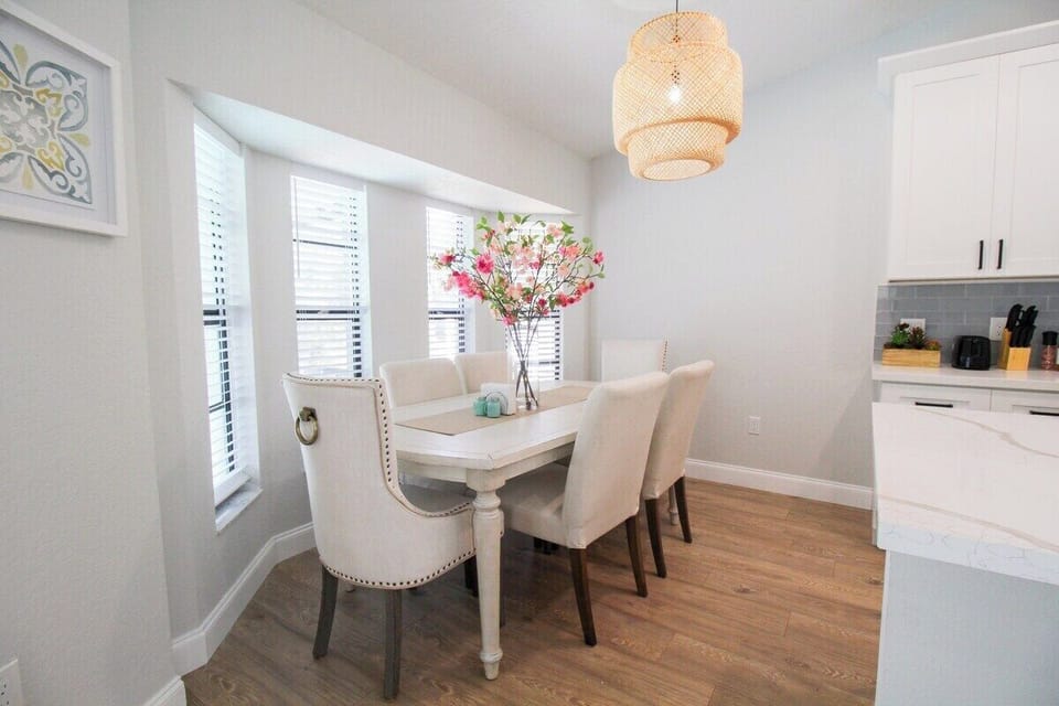 Exquisite Dining Table