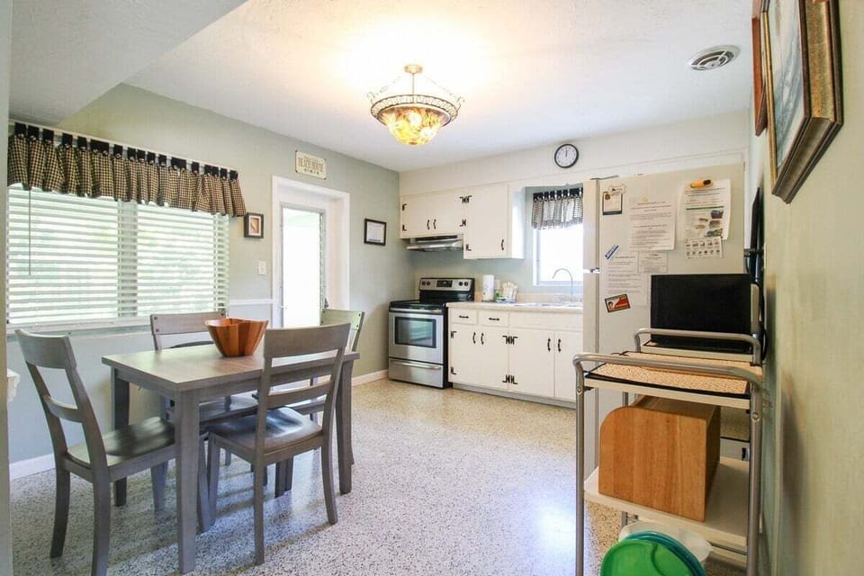 Spacious Kitchen