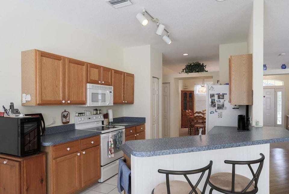 Breakfast Bar