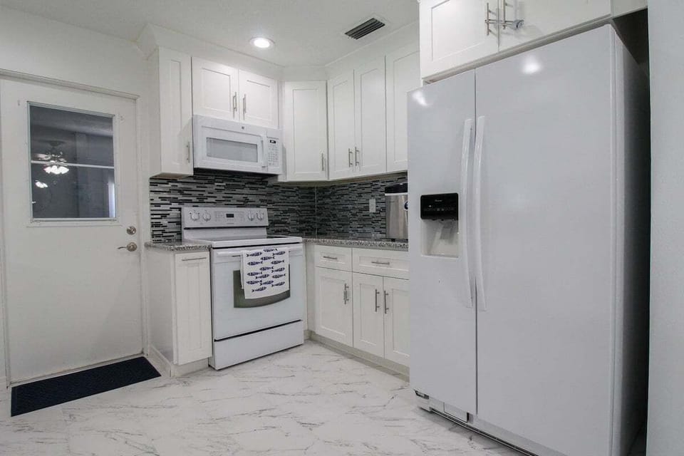 Gorgeous Tile Backsplash