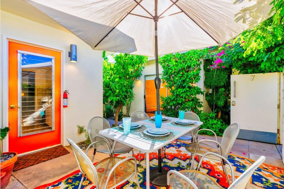 Here's an outdoor dining space for six- perfect for family dinners or wine night with friends.