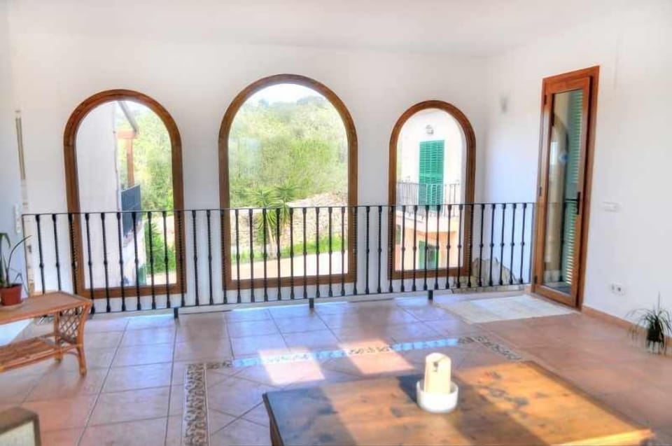 Inner courtyard view