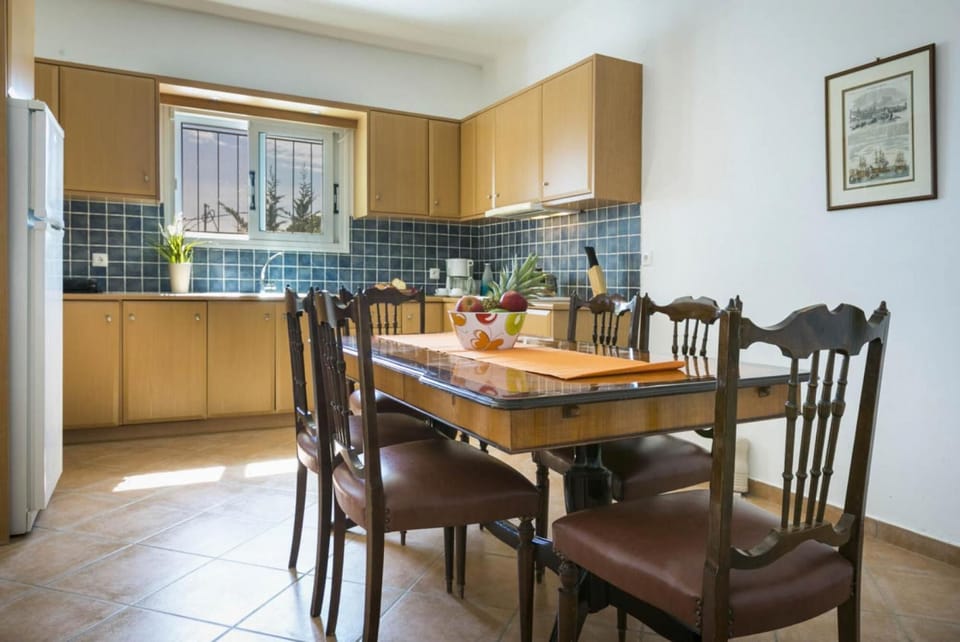 House | 3 bedrooms, soundproofing