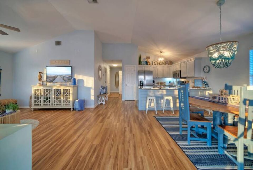 Open-layout concept.