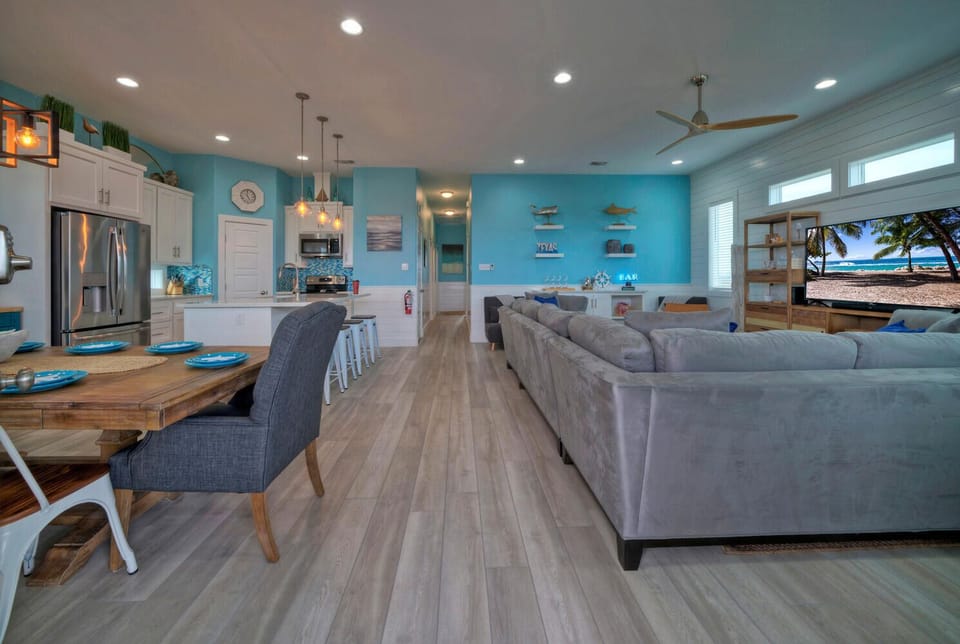 Coastal design is everywhere!