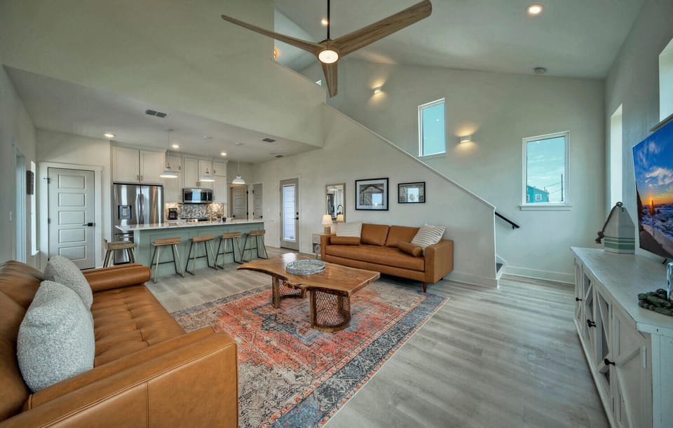 Roomy living area.