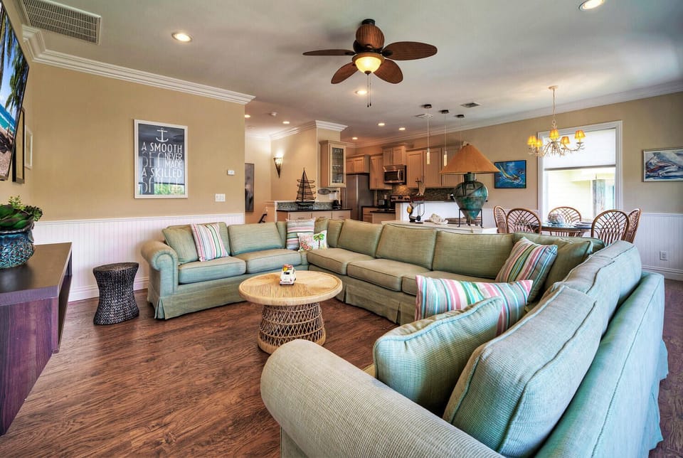 Plenty of space to entertain your guests.