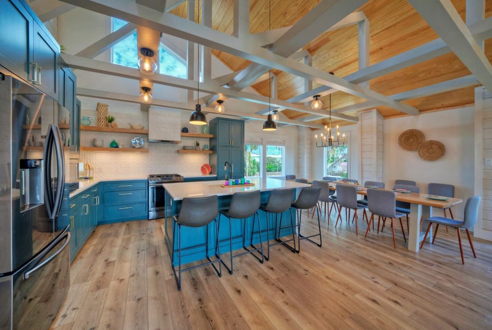 Kitchen with nook.