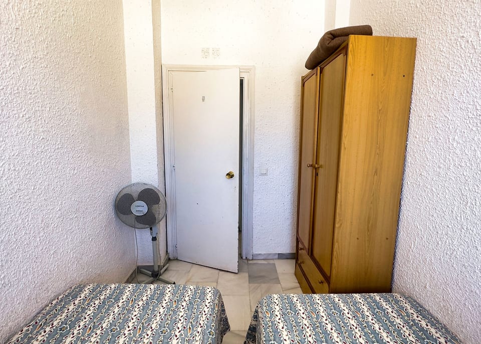 Second bedroom
