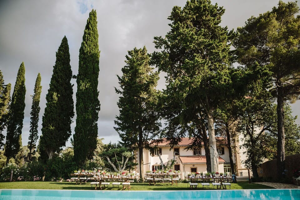 Activities, Amenities, Balcony / Terrace / Patio, Building Exterior, Garden, Hot Tub, Pool, Room Detail, Spring, Summer