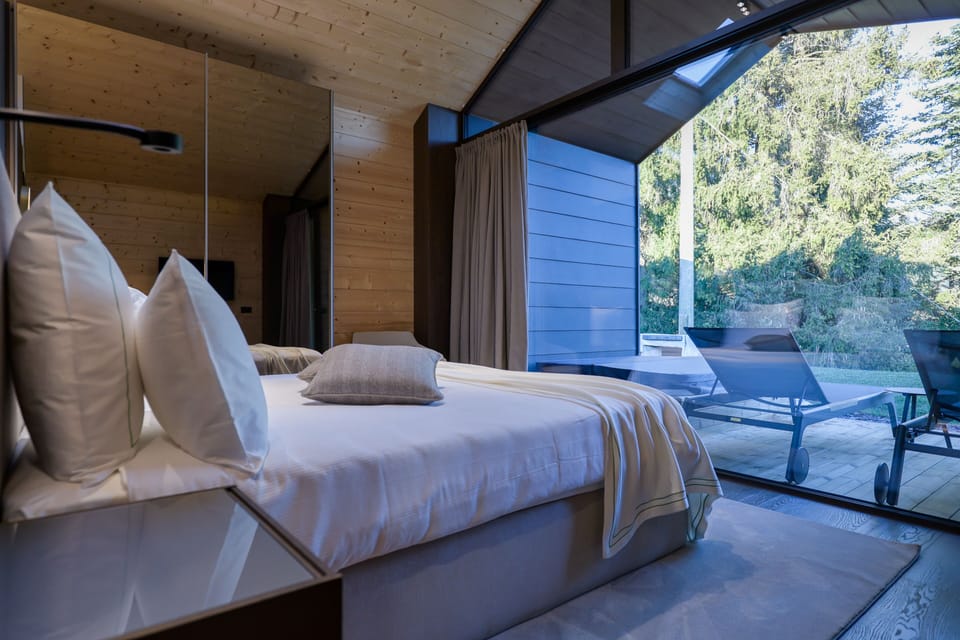 Loft Grand Deluxe Wellness | Down comforters, pillowtop beds, minibar, in-room safe