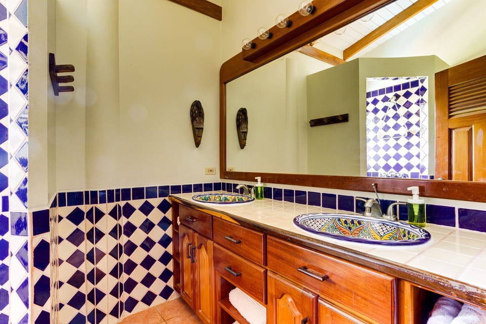 Master Ensuite