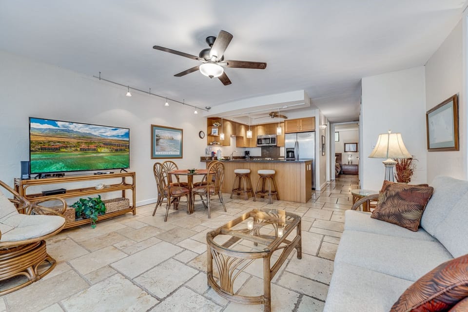 Condo, 1 Bedroom | Interior