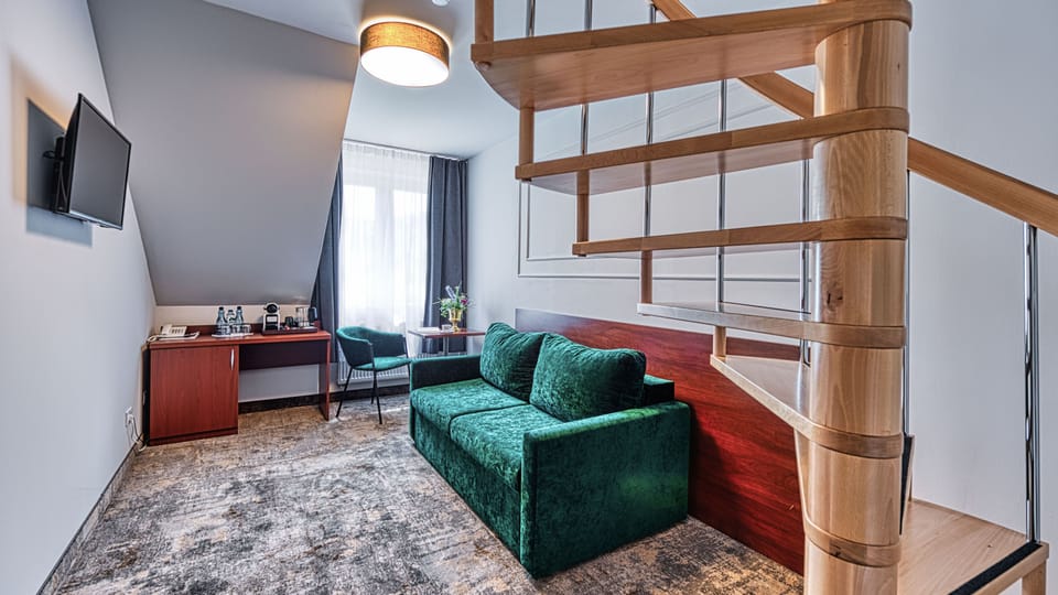 Deluxe Triple Room | Free WiFi