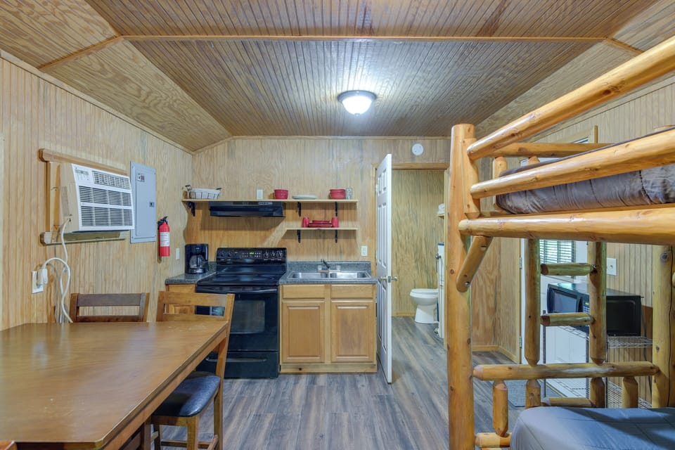 House (1 Bedroom) | Interior