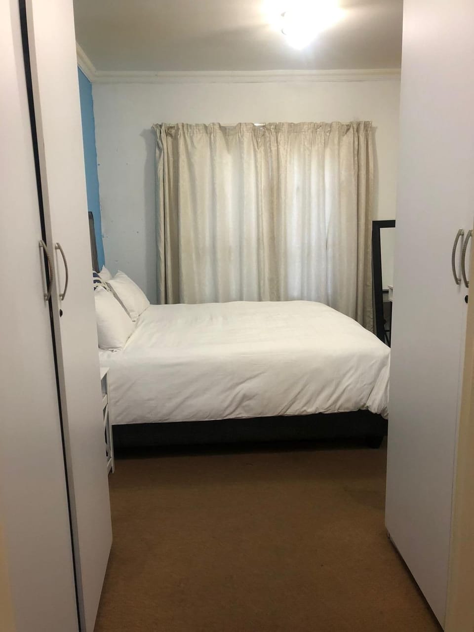 Inviting 3-bed Apartment in Edenvale Apartment in Gauteng