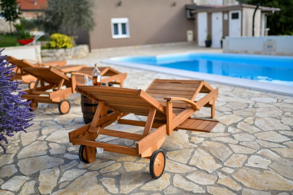 Pool area