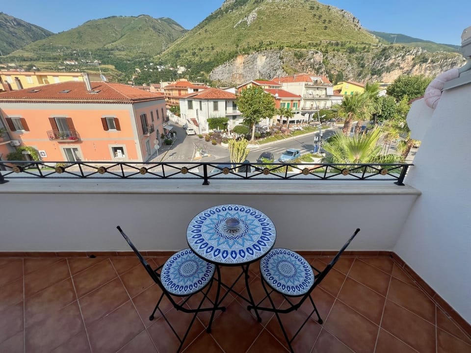 Deluxe Room, Balcony, City View | Terrace/patio