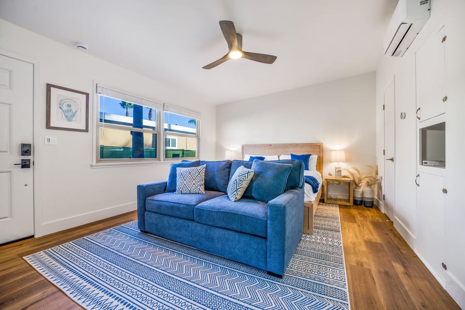 Cozy studio, big on comfort – experience a tranquil stay in a stylish setting
