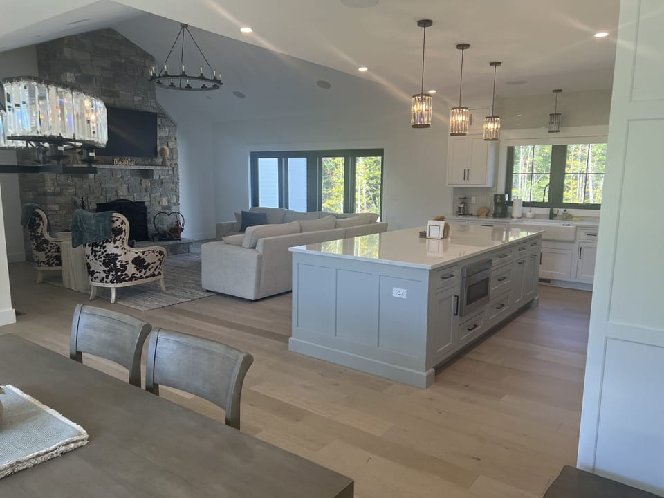 Open concept living, dining and kitchen! 