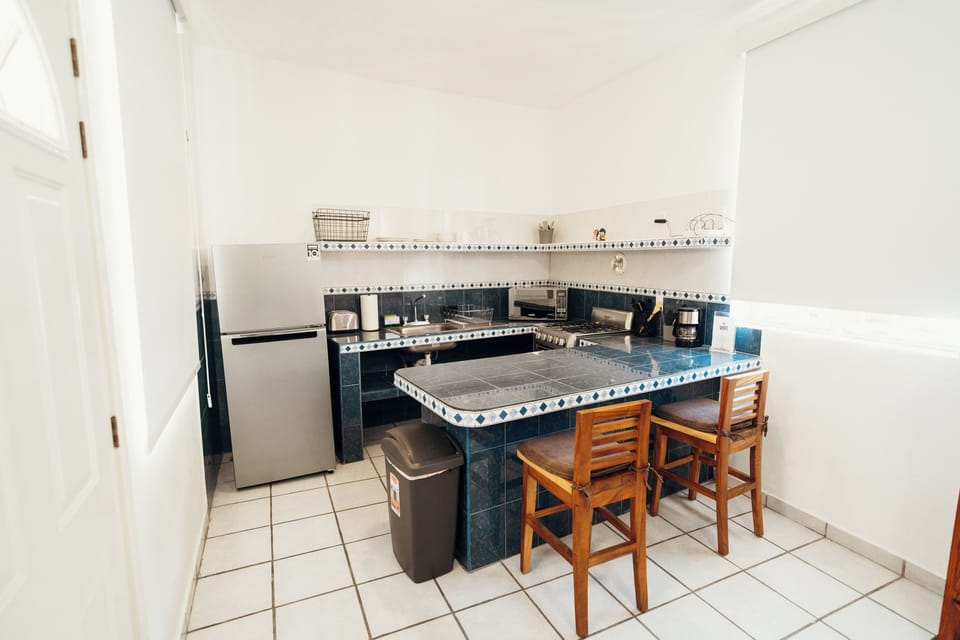 Standard Studio | Private kitchen | Microwave, coffee/tea maker, electric kettle, toaster