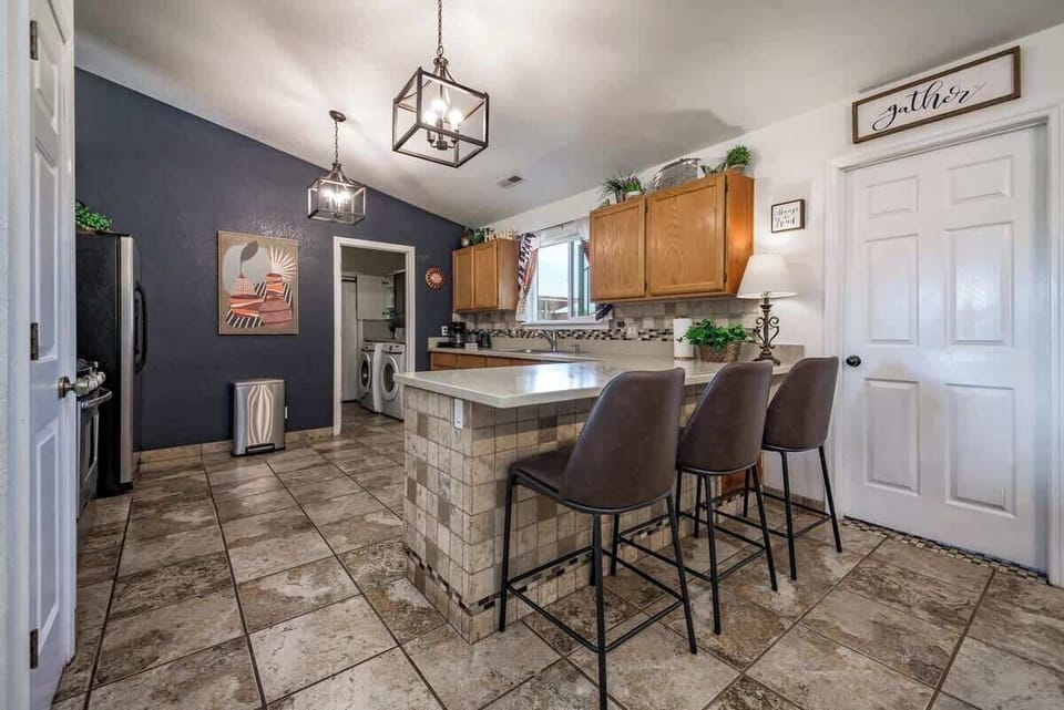 The spacious kitchen is a cooks dream, with plenty of space to prep!