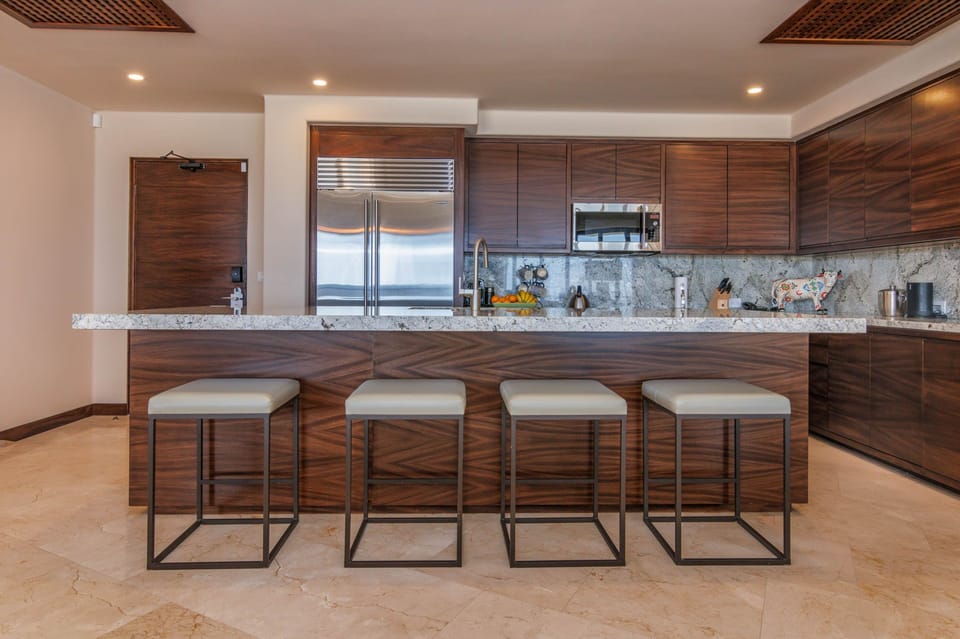 Diamante Ocean Club Residence 305 Fully equipped Kitchen with ice maker, Nespresso, Bar, Jun 13, 24