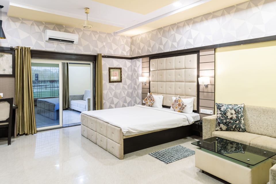 Superior Room | Free WiFi, bed sheets