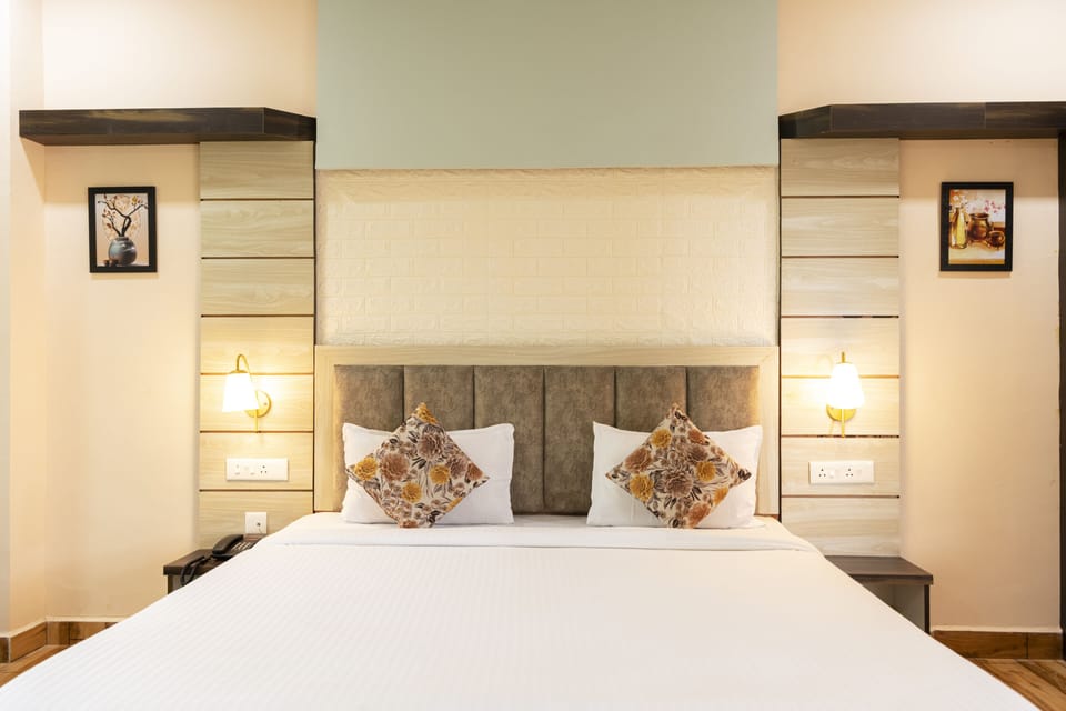 Premier Room | Free WiFi, bed sheets