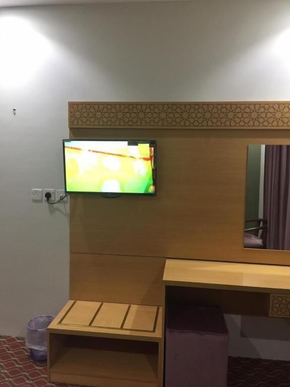 Double Room | Television