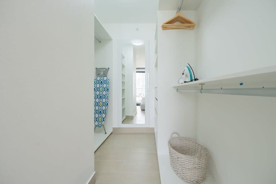 Walking closet