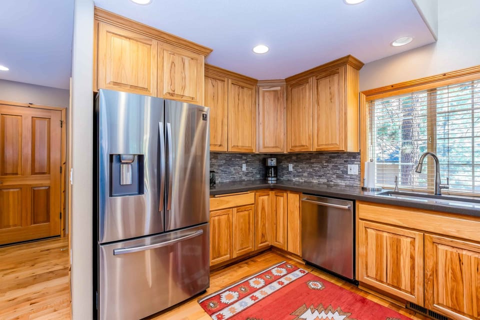 Kitchen - Main Level