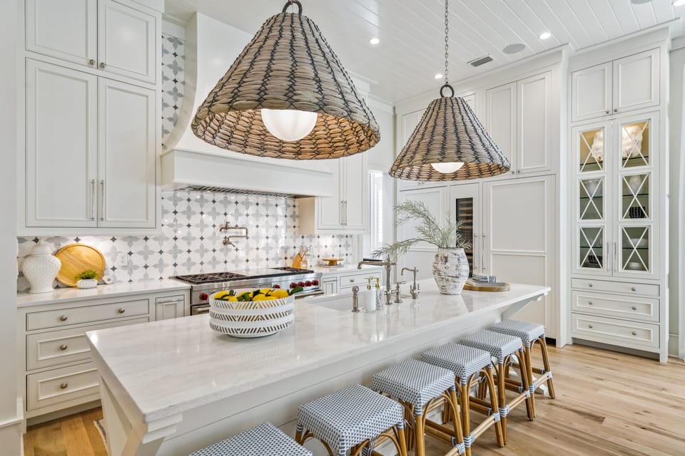 House, 5 Bedrooms | Private kitchen | Fridge, oven, coffee/tea maker, toaster