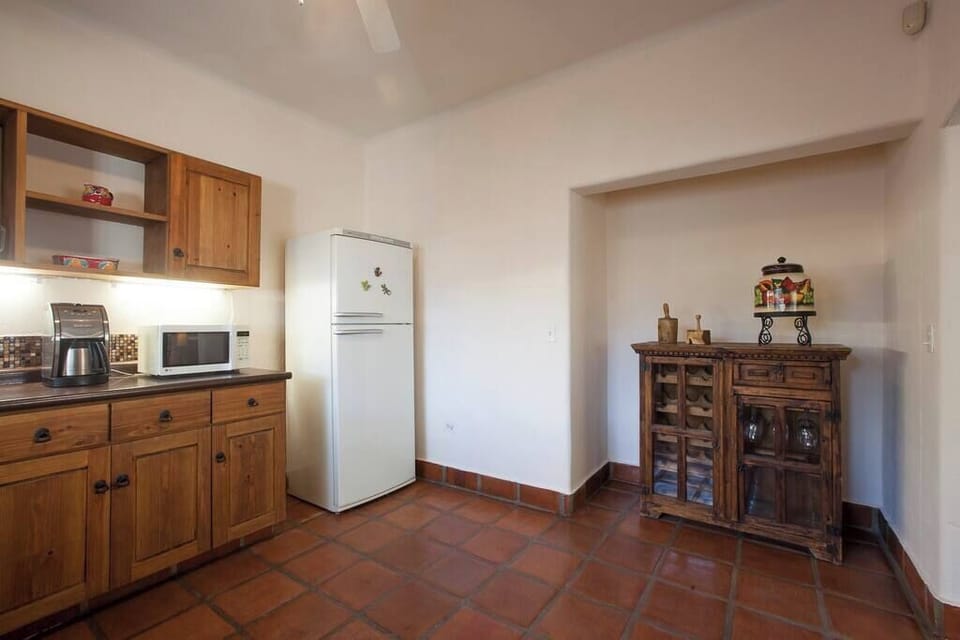 we have many kitchen items available for loan at no additional cost