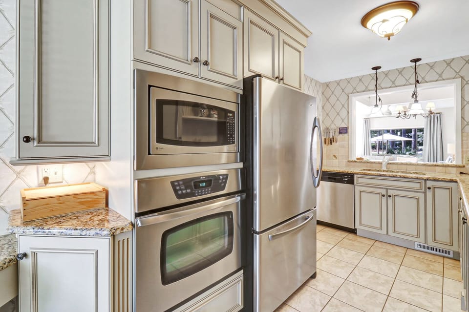 2538 Gleneagle Green | Kitchen - 2538 Gleneagle Green | Kitchen