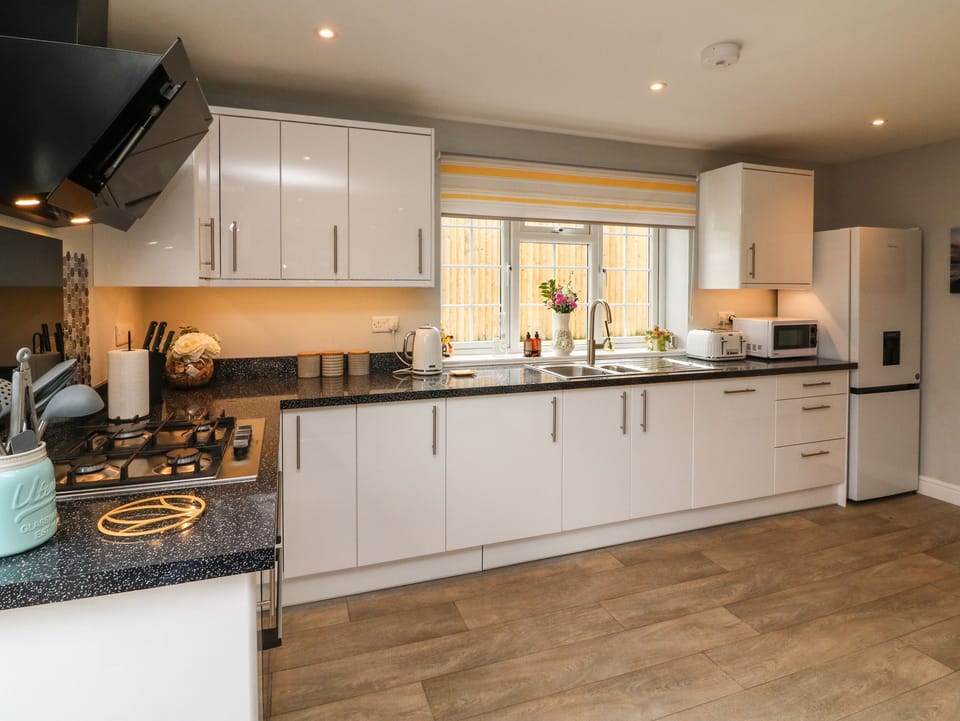 Fridge, dishwasher, electric kettle, toaster