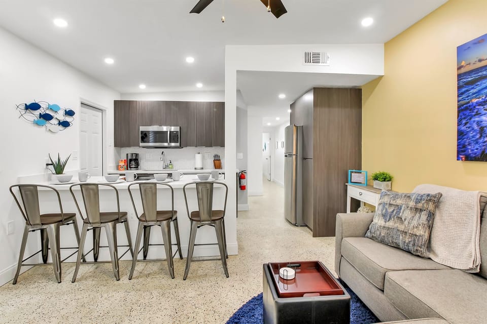 Open floor plan living room/kitchen area