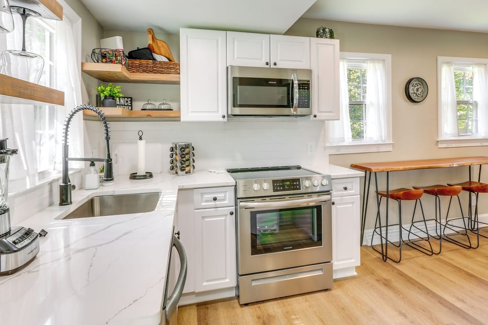 Kitchen & Dining Area | Coffee Maker | Cooking Basics | Dishware & Flatware