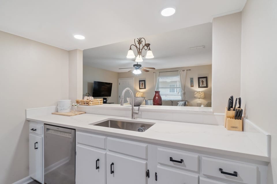 Kitchen sink