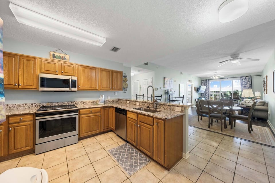 Large kitchen space